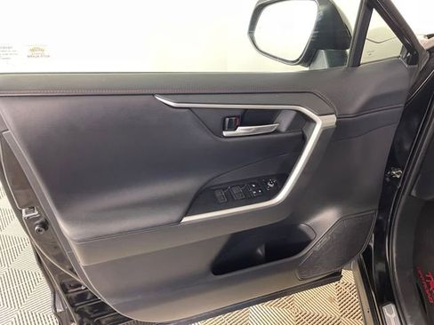 Used 2022 Toyota RAV4 TRD Off-Road AWD/4WD image 16