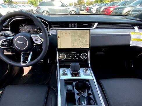 New 2024 Jaguar XF R-Dynamic SE image 6