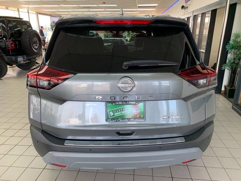Used 2023 Nissan Rogue SV w/ SV Premium B Package AWD/4WD image 6