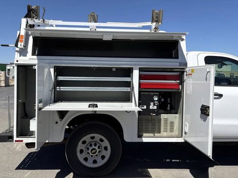 Used 2017 Chevrolet Silverado 3500 W/T RWD image 6