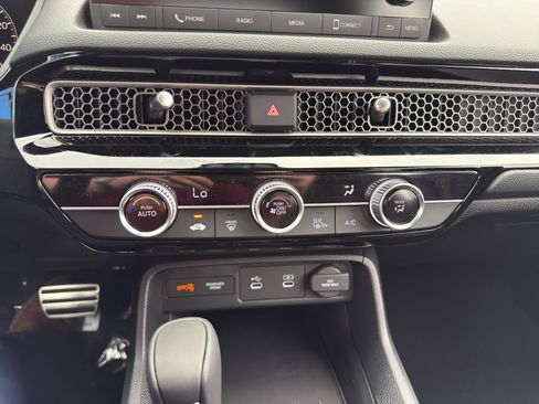 New 2026 Honda Civic Sport image 17