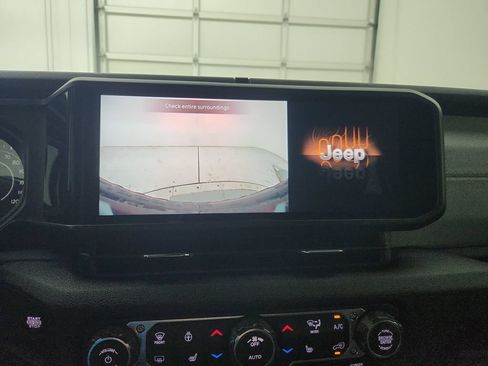 New 2026 Jeep Wrangler Unlimited Sport AWD/4WD image 25