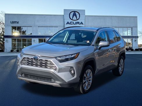 Used 2023 Toyota RAV4 Limited image 1