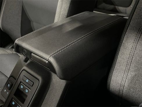 New 2025 Ford Bronco 4-Door image 25