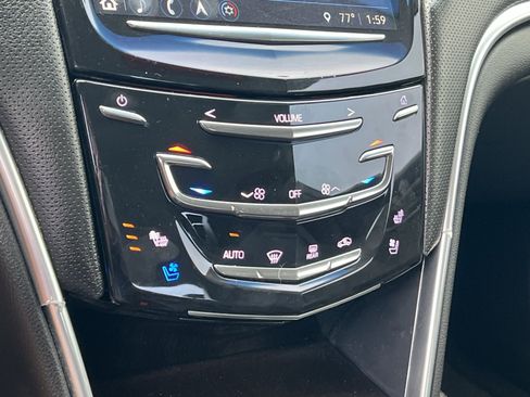 Used 2019 Cadillac XTS Luxury FWD image 21