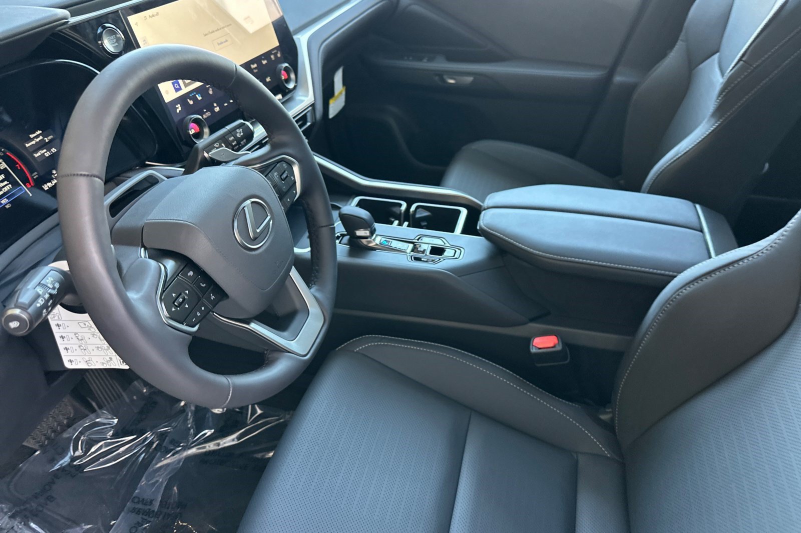 New 2026 Lexus TX 350 FWD image 4