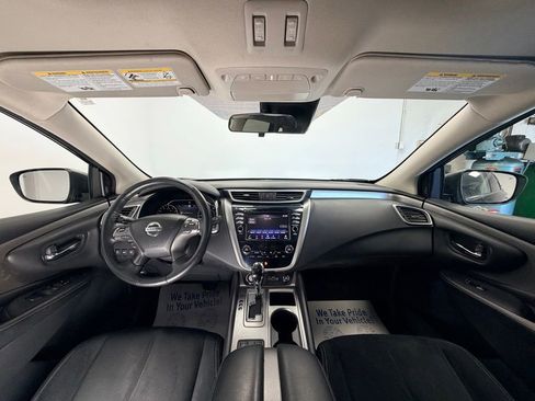 Used 2020 Nissan Murano SV AWD/4WD image 11