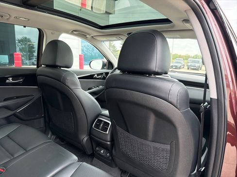 Used 2019 Kia Sorento SX AWD/4WD image 33