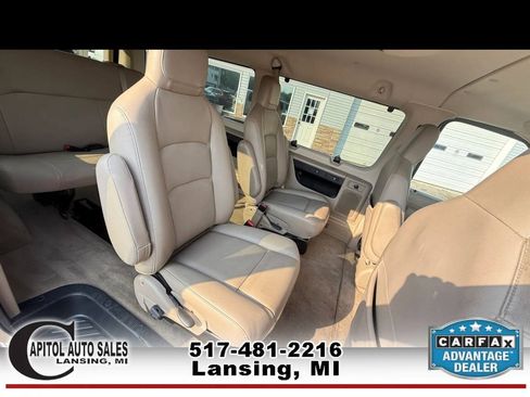 Used 2013 Ford E-150 and Econoline 150 Wagon RWD image 17