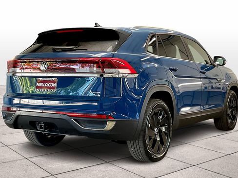 New 2025 Volkswagen Atlas Cross Sport SE image 4