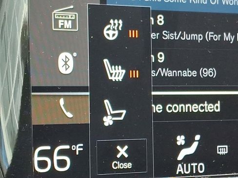 Certified 2022 Volvo XC90 T6 Inscription w/ Climate Package image 25