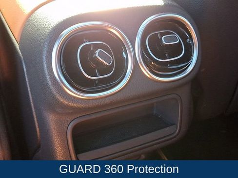 Used 2023 Mercedes-Benz GLC 300 4MATIC image 12