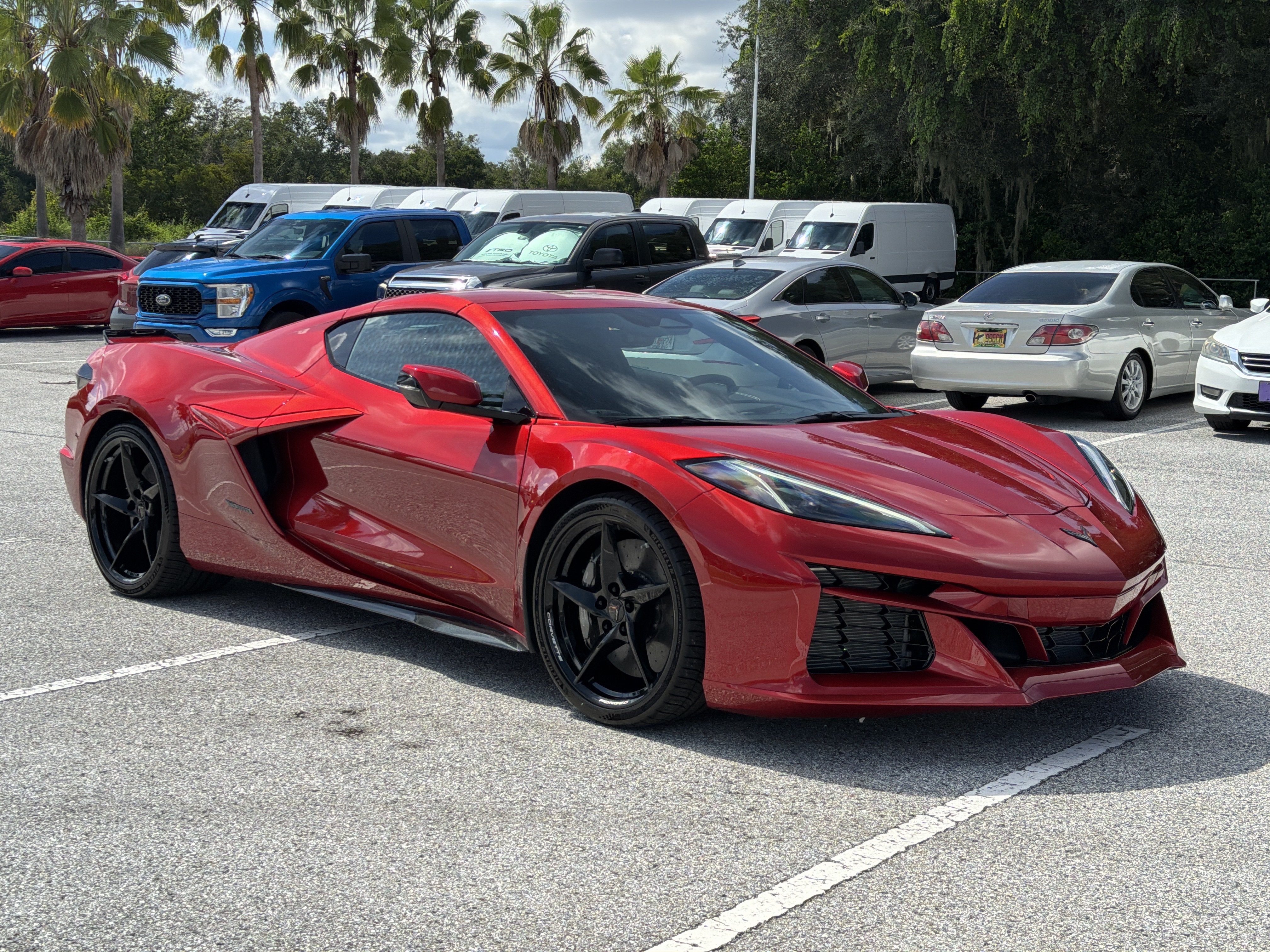 Used 2025 Chevrolet Corvette E-Ray AWD/4WD image 1