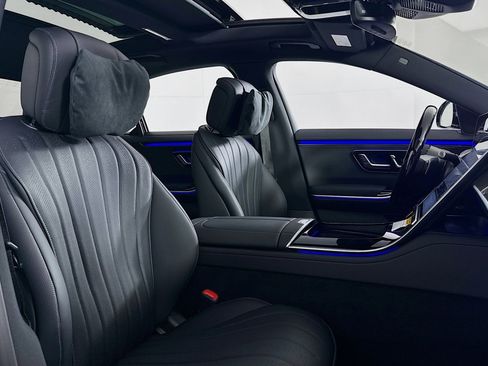 New 2026 Mercedes-Benz S 500 4MATIC image 6