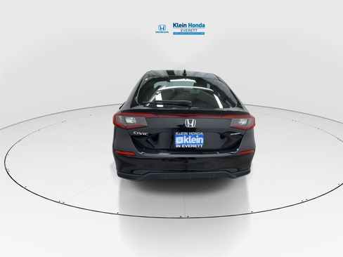 Used 2022 Honda Civic Sport image 9