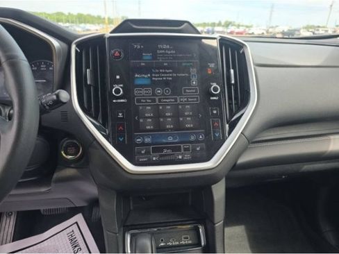 Used 2024 Subaru Ascent Limited AWD/4WD image 8