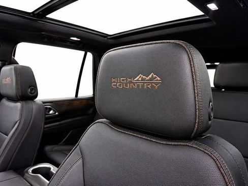 Used 2023 Chevrolet Tahoe High Country w/ LPO, Illumination Package AWD/4WD image 11