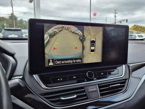 Certified 2024 Nissan Altima 2.0 SR image 11