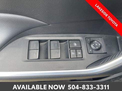 Used 2024 Toyota RAV4 XLE AWD/4WD image 24