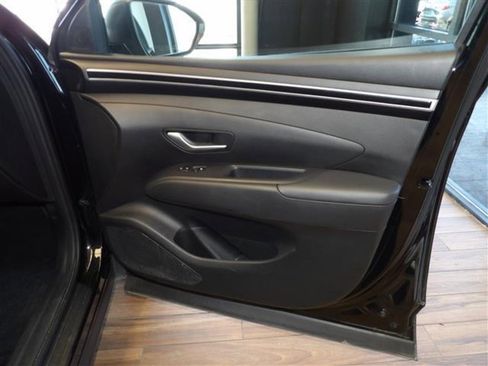 Used 2023 Hyundai Tucson SEL image 12