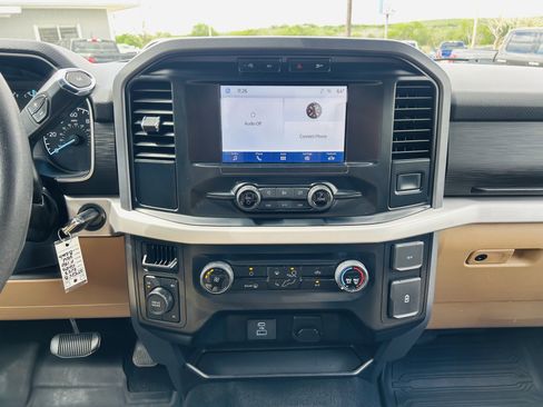Used 2023 Ford F150 XLT AWD/4WD image 17