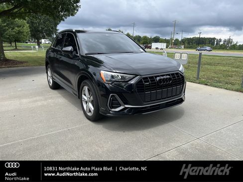 Used 2021 Audi Q3 2.0T Premium w/ Convenience Package AWD/4WD image 1
