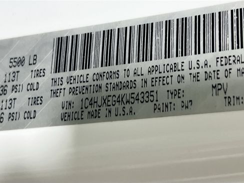 Used 2019 Jeep Wrangler Unlimited Sahara image 29