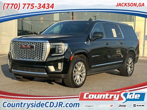 Used 2024 GMC Yukon XL Denali RWD image 1