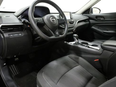 Used 2023 Nissan Altima 2.5 S image 10