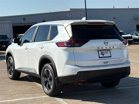 New 2026 Nissan Rogue SV w/ Cold Weather Package image 7