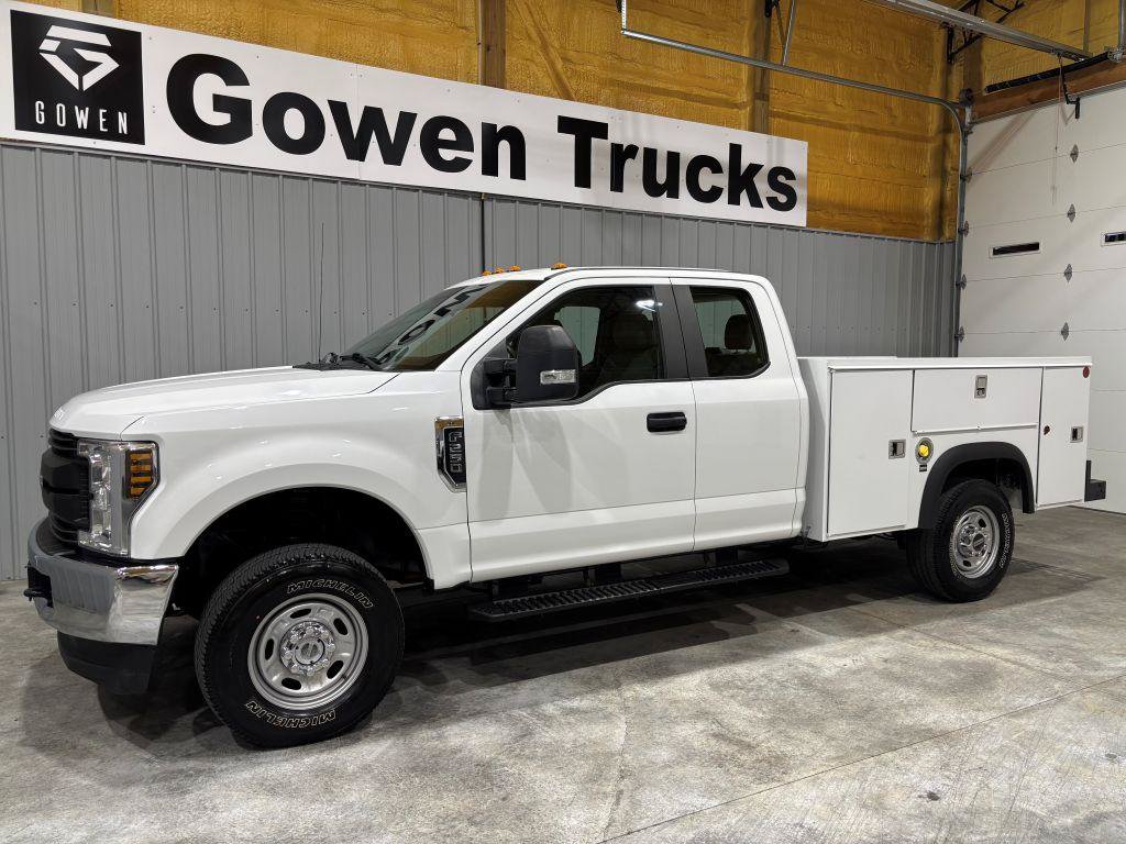 Used 2019 Ford F250 XL w/ XL Value Package AWD/4WD image 4