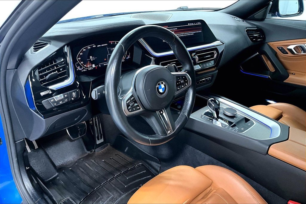 Used 2020 BMW Z4 M40i w/ Premium Package RWD image 12