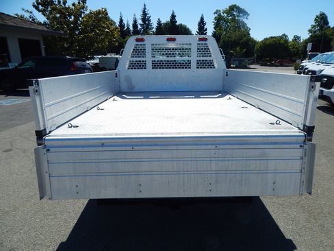 Used 2019 Ford F250 XL RWD image 3