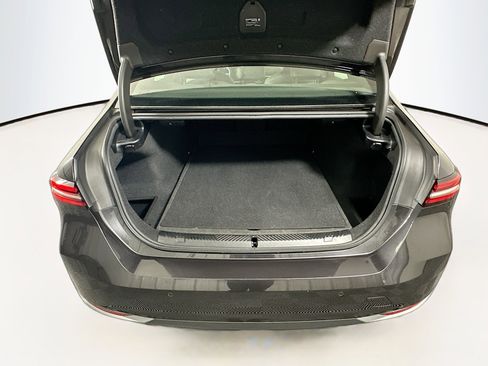 Used 2024 BMW 530i image 31