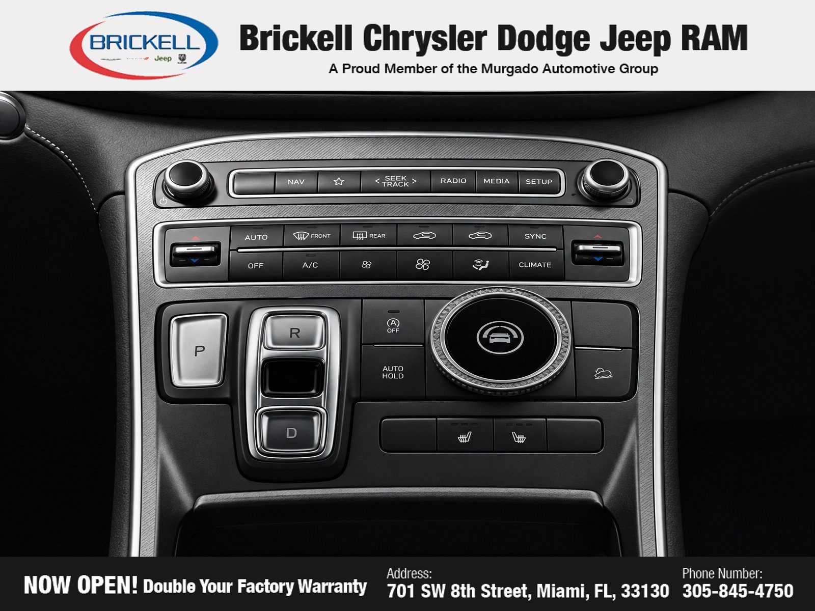 Used 2023 Hyundai Santa Fe SEL w/ Premium Package FWD image 12