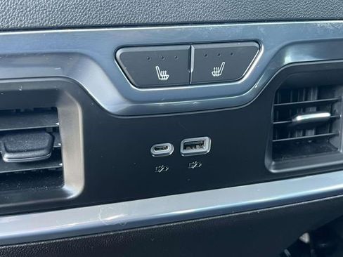 Used 2023 Chevrolet Silverado 1500 LTZ w/ LTZ Premium Package AWD/4WD image 21