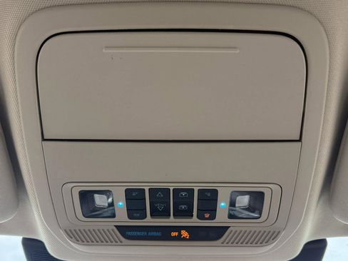 Used 2022 Ford Explorer Platinum w/ Equipment Group 601A image 45