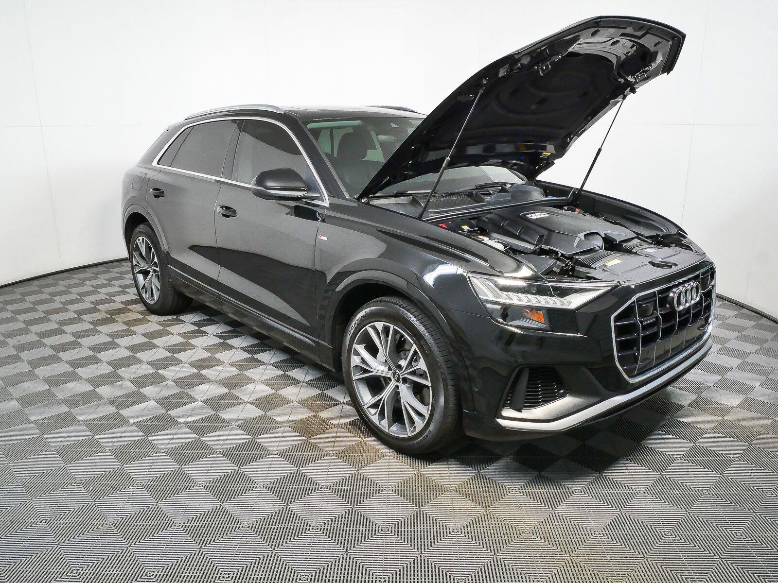 Used 2023 Audi Q8 Premium Plus w/ Premium Plus Package AWD/4WD image 39