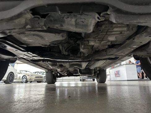 Used 2005 Honda CR-V LX image 28