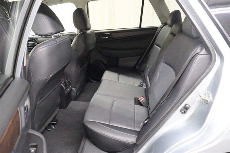 Used 2017 Subaru Outback 3.6R Limited AWD/4WD image 26