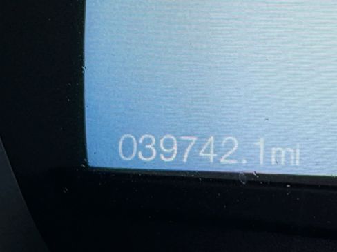 Used 2017 Ford Fusion SE w/ Fusion SE Technology Package image 7