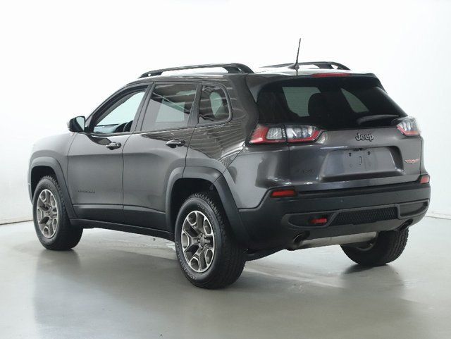 Used 2022 Jeep Cherokee Trailhawk w/ Comfort/Convenience Group AWD/4WD image 39