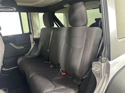 Used 2013 Jeep Wrangler Unlimited Sport AWD/4WD image 18