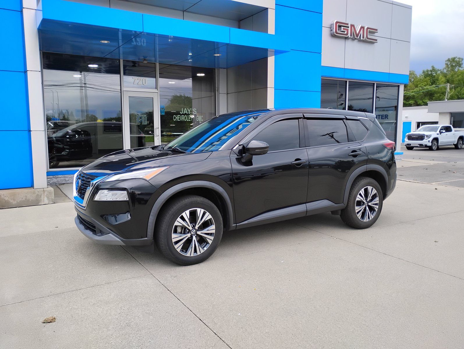Used 2021 Nissan Rogue SV AWD/4WD image 13