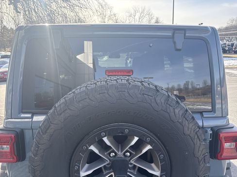 Used 2024 Jeep Wrangler Rubicon 392 image 4