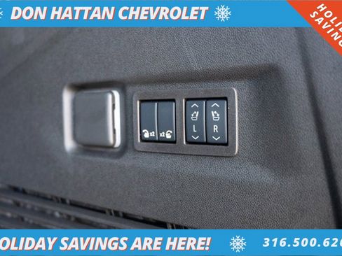 New 2025 Chevrolet Suburban Premier w/ Sun And Tow Package image 35