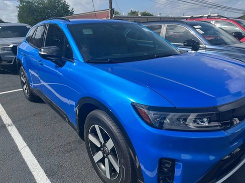 Used 2024 Honda Prologue Touring image 3