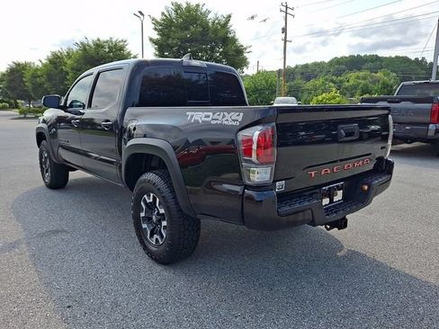 Certified 2022 Toyota Tacoma TRD Off-Road w/ Technology Package AWD/4WD image 4