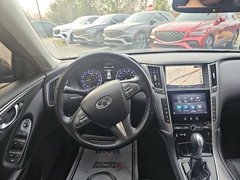 Used 2015 INFINITI Q50 Premium w/ Navigation Package image 17