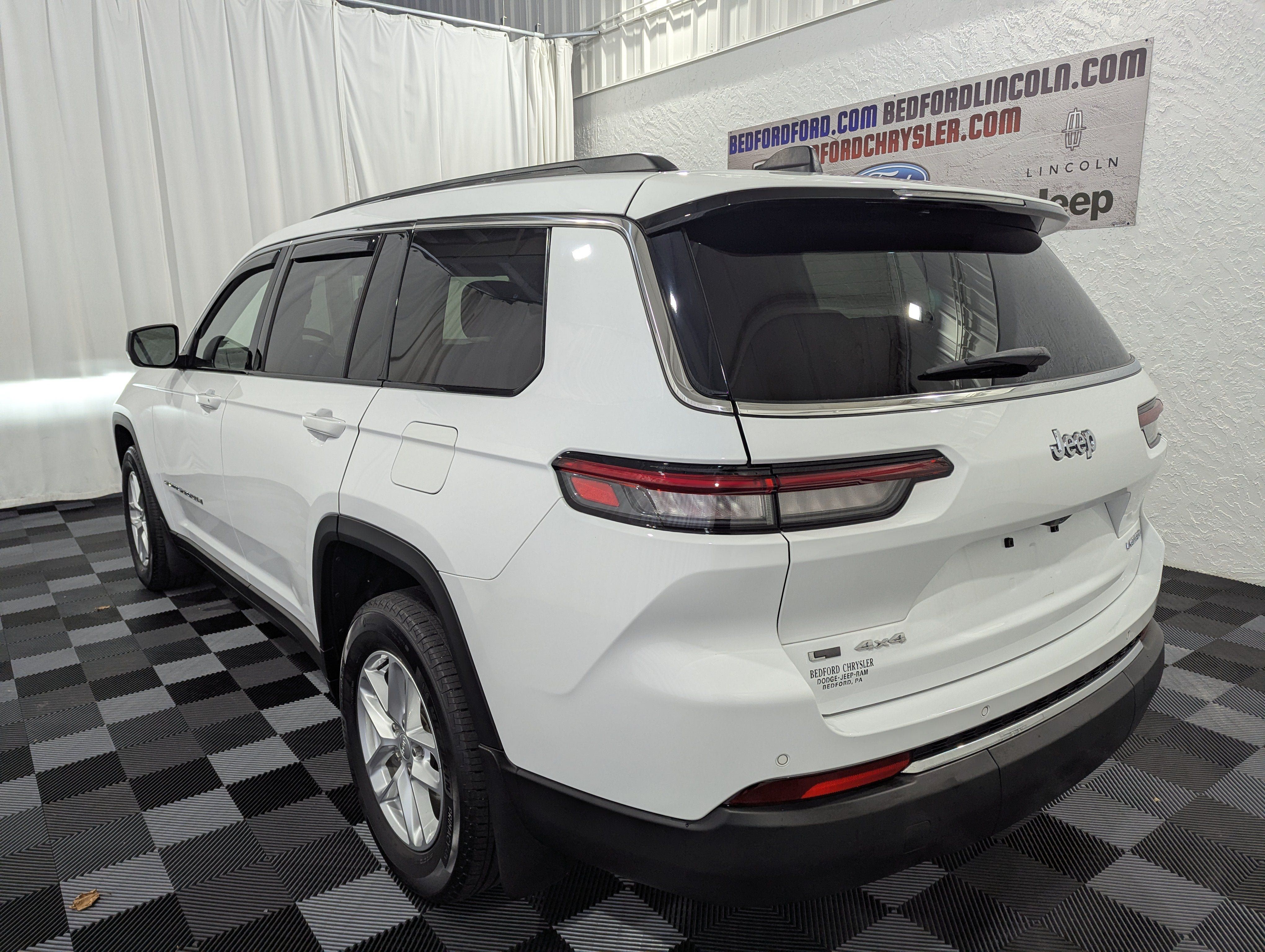 Used 2022 Jeep Grand Cherokee L Laredo w/ Luxury Tech Group I AWD/4WD image 10
